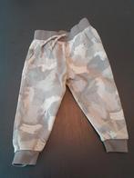 Leuke camouflage broek maat 86, Kinderen en Baby's, Babykleding | Maat 86, Broekje, Name it, Ophalen of Verzenden, Zo goed als nieuw