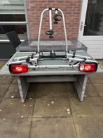 Uebler, Auto diversen, Fietsendragers, Ophalen, Elektrische fiets, Zo goed als nieuw, 2 fietsen