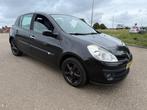 Renault Clio 1.6-16V Dynamique S Airco Trekhaak HalfLeder Cr, Voorwielaandrijving, Gebruikt, 4 cilinders, Leder en Stof