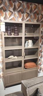 Vitrinekast Ronja, Huis en Inrichting, Ophalen, Overige materialen, 100 tot 150 cm, Nieuw