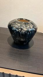 Zwarte aardewerk vaas in mooie staat., ., Zwart, Aardewerk of Porselein, Ophalen of Verzenden