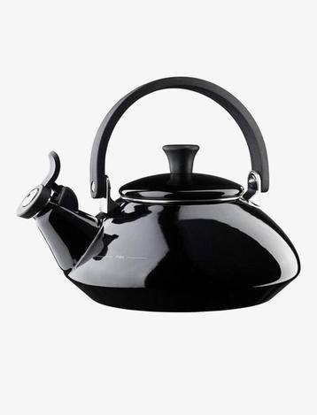  Le Creuset fluitketel – zwart beschikbaar voor biedingen