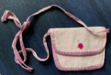 Handgemaakt tasje, portemonneetje, portemonnee; 12 x 9 cm beschikbaar voor biedingen