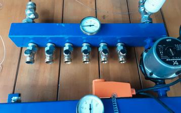 6 Groeps Vloerverwarming Verdeler Unit beschikbaar voor biedingen