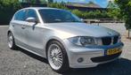 BMW 1-Serie 1.6 116I 5D Bouwjaar 2006 Grijs Airco, Auto's, 1596 cc, Zwart, 4 cilinders, Origineel Nederlands