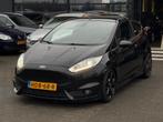 Ford Fiesta 1.6 ST2 XENON/VERLAAGD/210PK/MILLTEK/CAMERA/STLV, Auto's, Voorwielaandrijving, Gebruikt, Zwart, 4 cilinders