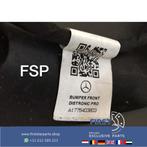 W177 SEDAN VOORBUMPER + ACHTERBUMPER + ZIJSKIRTS ORIGINEEL M, Gebruikt, Mercedes-Benz, Ophalen of Verzenden, Achter