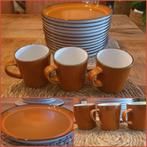 Xenos  | Borden Oranje: 12 stuks+Bekers: 3 stuks  |  NIEUW, Huis en Inrichting, Keuken | Servies, Ophalen, Nieuw, Overige stijlen