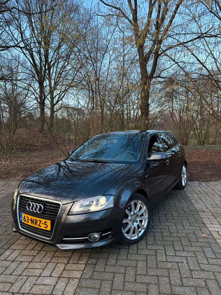 Audi A3 1.4 Tfsi 92KW Sportback 2010 Grijs, Auto's, Audi, Particulier, A3, Benzine, B, Hatchback, Handgeschakeld, Origineel Nederlands