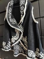 Aztec mouwloos vest one size vilted gilet zwart wit eskimo, Ophalen of Verzenden, Zo goed als nieuw, Maat 42/44 (L), Zwart
