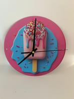 Wandklok ijsje roze/blauw, Verzenden, Nieuw