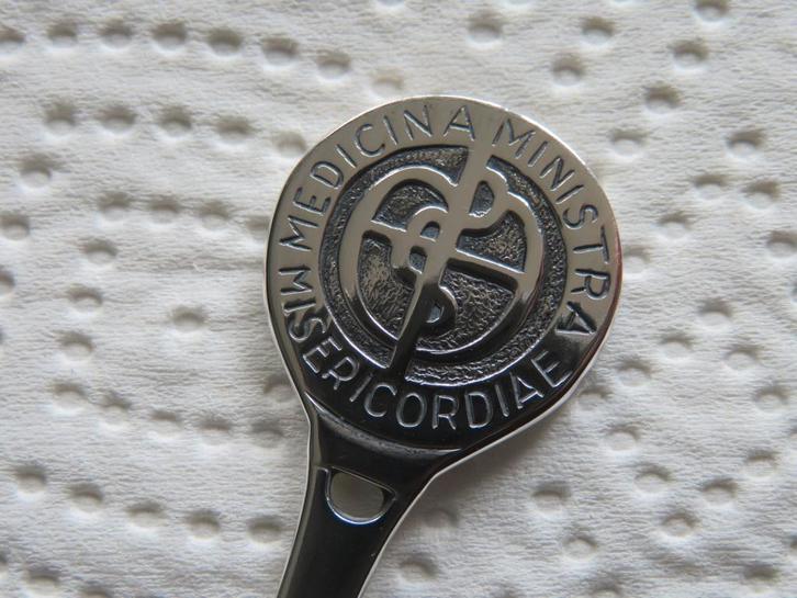 Verz. Gero Lepeltje Motto VU Medisch Centrum te Amsterdam, Verzamelen, Porselein, Kristal en Bestek, Zo goed als nieuw, Bestek