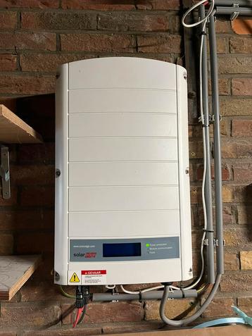 Solar edge omvormer beschikbaar voor biedingen