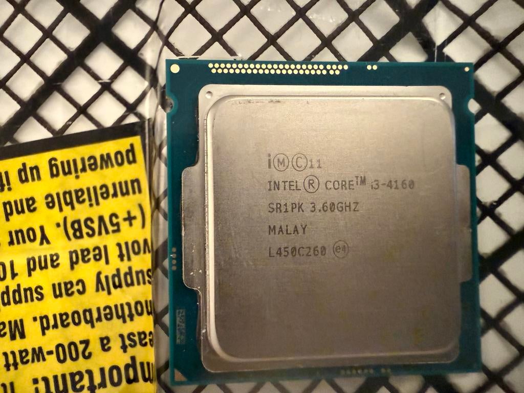 Intel i3 4160 socket1150, Computers en Software, Processors, Ophalen of Verzenden, Zo goed als nieuw, 3 tot 4 Ghz