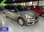 BMW 2-serie Gran Tourer 218i Centennial High Executive 7p., Auto's, BMW, Voorwielaandrijving, 136 pk, Gebruikt, Euro 6