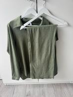 Amisu Groene Blouse + Broek Pak, Ophalen of Verzenden, Zo goed als nieuw, Maat 36 (S), Groen