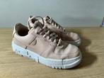 Nike Air Force 1 Sage Sneakers Lichtroze Maat 38,5, Kleding | Dames, Schoenen, Nike, Ophalen of Verzenden, Roze, Sneakers of Gympen