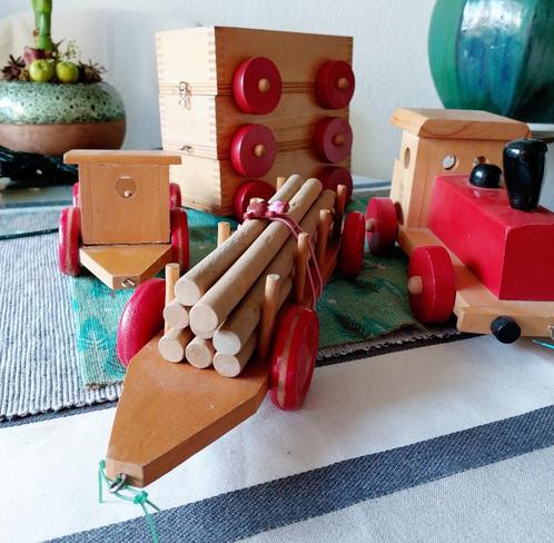 Houten trein, locomotief, boot, wagons Houten speelgoed, Kinderen en Baby's, Speelgoed | Houten speelgoed, Gebruikt, Duw- of Trekspeelgoed