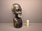 Groot Model afrikaanse man uit Steen, Antiek en Kunst, Kunst | Beelden en Houtsnijwerken, Ophalen of Verzenden