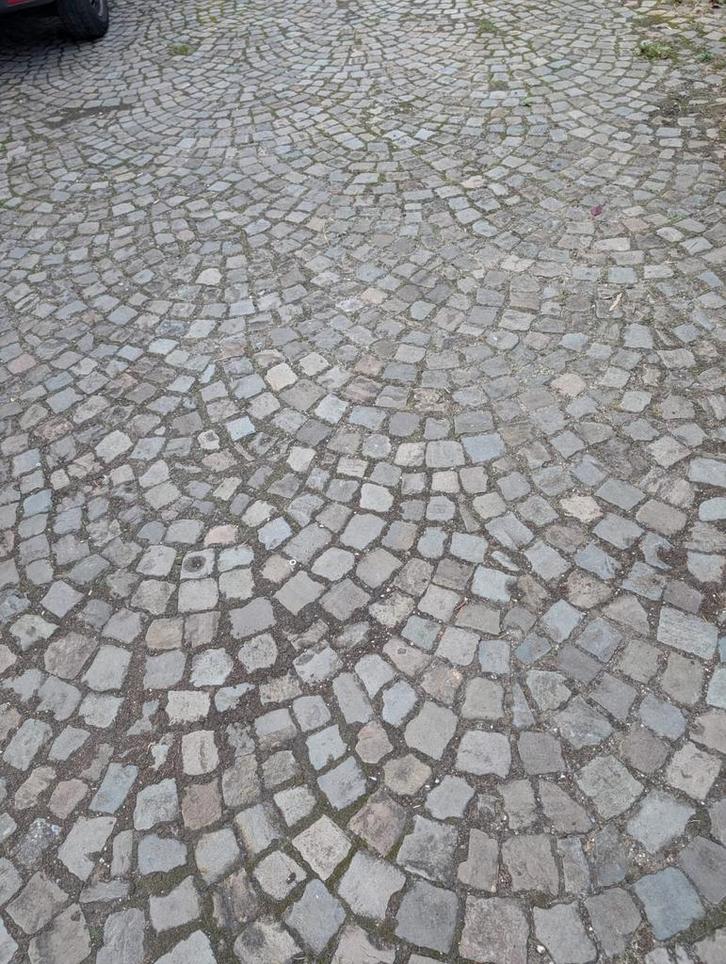 Gebruikte kinderkopjes - kasseien - Natuursteen 70 m2, Tuin en Terras, Tegels en Klinkers, Gebruikt, Klinkers, Natuursteen, 10 m² of meer