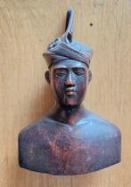 Oude handgesneden houten buste Indonesië (Java/Bali), Antiek en Kunst, Kunst | Beelden en Houtsnijwerken, Ophalen of Verzenden
