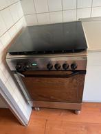 Gasfornuis 60cm met afzuigkap, Witgoed en Apparatuur, Fornuizen, Ophalen, Gebruikt, 4 kookzones, Gas