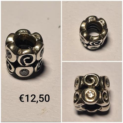 Pandora bedel zilver met zirkonia * meer pandora te koop *, Sieraden, Tassen en Uiterlijk, Bedels, Zo goed als nieuw, Pandora