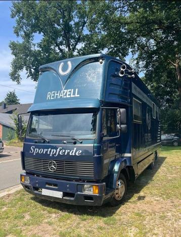 Mercedes-Benz 817 Paardentrailer Voor 5 Paarden (bj 1989) beschikbaar voor biedingen