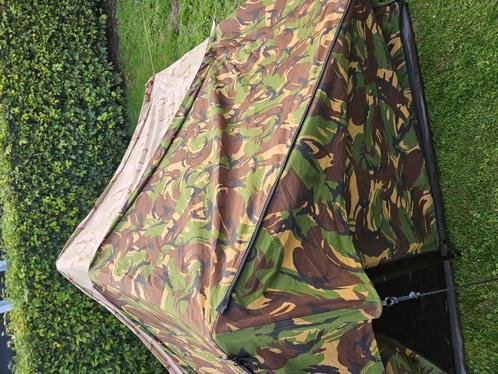 Te koop aangeboden twee militaire tent, Caravans en Kamperen, Tenten, Zo goed als nieuw, Ophalen