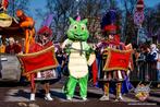 Carnavalskostuum Dino, Ophalen