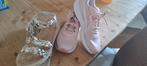 Pretty lady shoes one puma sport shoes one sandalen maat 39, Kleding | Dames, Schoenen, Zo goed als nieuw, Ophalen