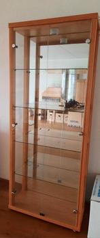 Glazen vitrine kast met verlichting en spiegel., Ophalen, 100 tot 150 cm, 200 cm of meer, 25 tot 50 cm