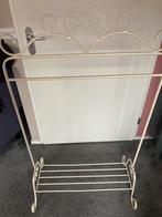 Kledinrek creme, Kinderen en Baby's, Kinderkamer | Inrichting en Decoratie, Ophalen, Zo goed als nieuw