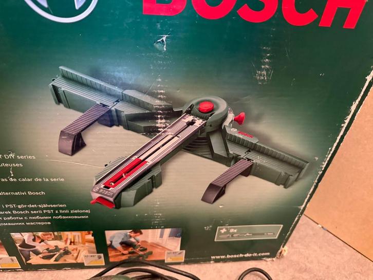 Bosch PST 650 Decoupeerzaag - Gebruikt en verstekbak., Doe-het-zelf en Verbouw, Gereedschap | Zaagmachines, Gebruikt, Decoupeerzaag