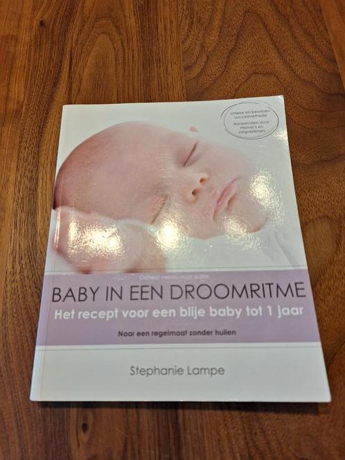Stephanie Lampe - Baby in een droomritme, Boeken, Zwangerschap en Opvoeding, Zo goed als nieuw, Ophalen