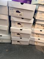 Partij 35x Karhu sneakers maten 36-42, Ophalen, Info@karhu.com, Karhu, Malminkatu 16, 00100 Helsinki, Finland