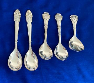 Gero 90 AVRO verzilverde suikerlepels en theeschepjes beschikbaar voor biedingen