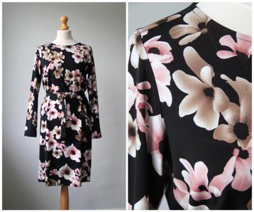 Norah - NIEUW / prachtige bloemen jurk / zwart / maat S