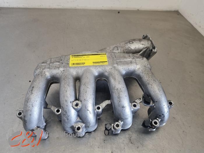 Inlaatspruitstuk van een Volkswagen Transporter, Gebruikt, -, Volkswagen, -