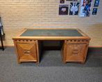 Antiek Pander bureau met groen leren blad, Antiek en Kunst, Ophalen