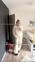 Adidas knitted wonder white beige set L, Kleding | Dames, Ophalen of Verzenden