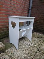 Brocante lectuurbak of bijzettafeltje, 45 tot 60 cm, Minder dan 55 cm, Gebruikt, Ophalen of Verzenden