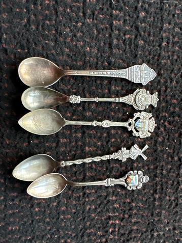 Vintage souvenir lepels - set van 5 beschikbaar voor biedingen