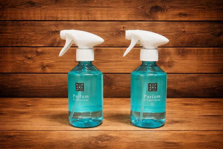 2 flacons huisparfum voor € 23,00 ~ Ritual of Karma, Huis en Inrichting, Woonaccessoires | Kandelaars en Kaarsen, Nieuw, Minder dan 25 cm