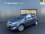 Hyundai I20 1.2i i-Deal / Airco / 1e Eigenaar / Dealer onder, Euro 5, Gebruikt, 4 cilinders, Origineel Nederlands