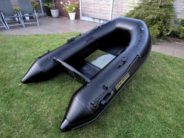 Karper/Rubberboot STEALTH Tactical 2.30m x 1.40m Compleet beschikbaar voor biedingen