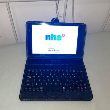 Nha tablet met toetsenbord hoes beschikbaar voor biedingen
