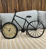 Leuke “ fiets klok”, Huis en Inrichting, Woonaccessoires | Klokken, Ophalen of Verzenden, Zo goed als nieuw, Wekker of Tafelklok
