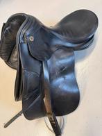 Zwart KN dressuurzadel, Dieren en Toebehoren, Paarden en Pony's | Zadels, Ophalen of Verzenden, Dressuur