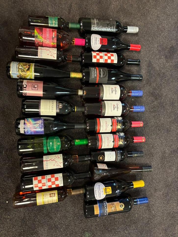 collectie wijn, Verzamelen, Wijnen, Nieuw, Overige typen, Overige gebieden, Vol, Ophalen
